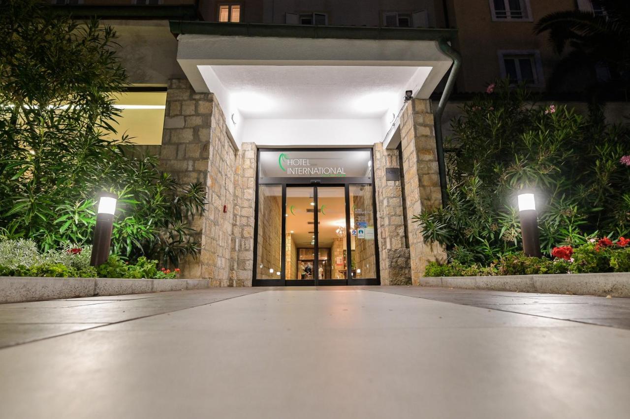 Hotel International Rab Town Luaran gambar