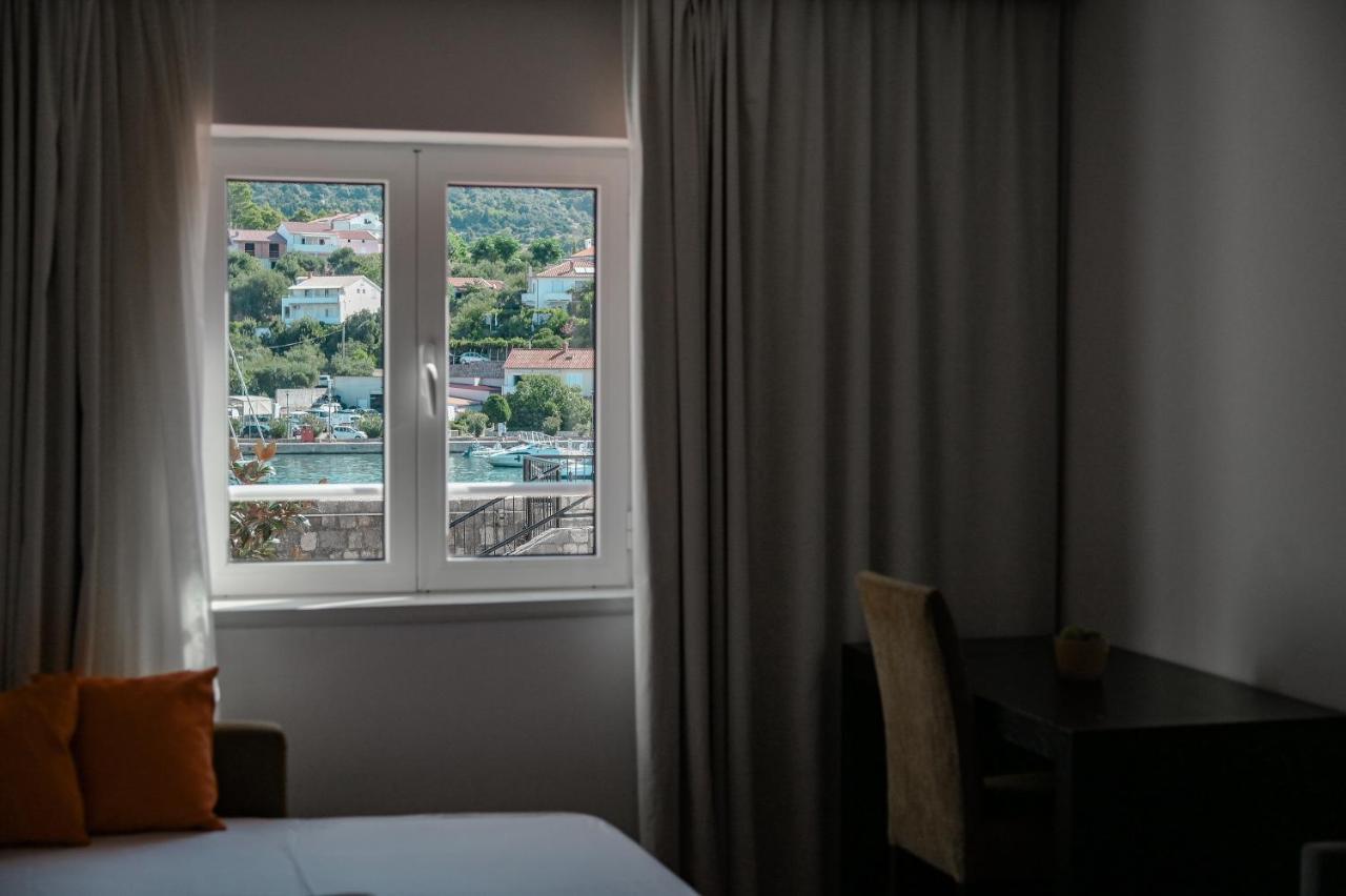 Hotel International Rab Town Luaran gambar