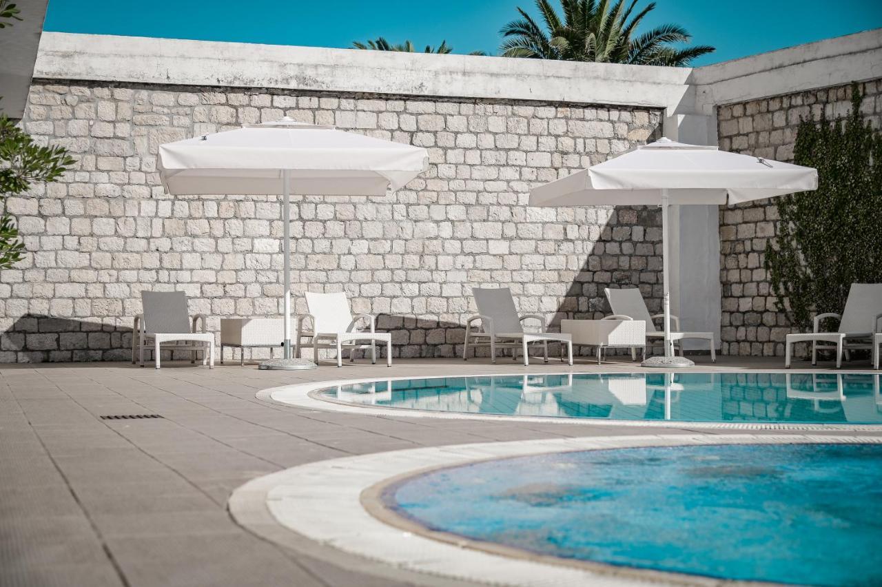 Hotel International Rab Town Luaran gambar